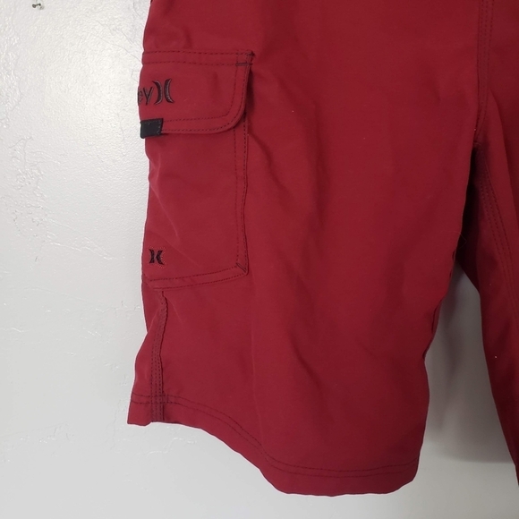 Hurley Men's 30 Burgundy Red Swim Trunks Board Shorts - Picture 2 of 6